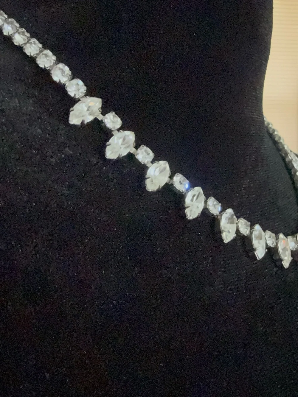 Signed Weiss Mid-Century Rhinestone Choker Vintage 1950s Glam Necklace - Picture 4 of 8